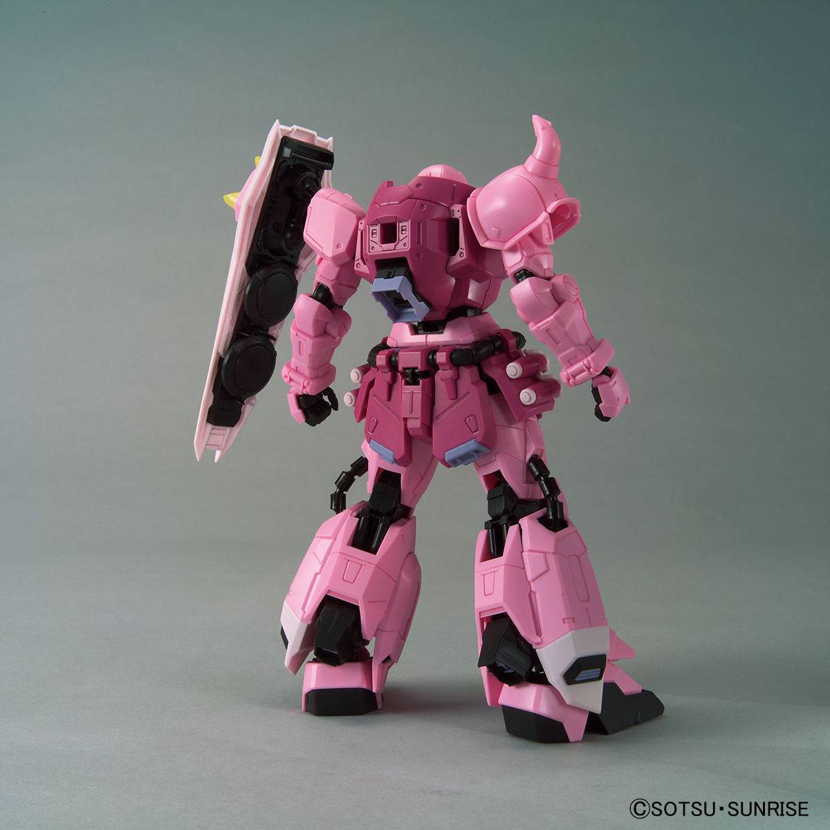 GUNDAM BASE LIMITED MG 1/100 ZAKU WARRIOR (LIVE CONCERT VER) - Imagen 3