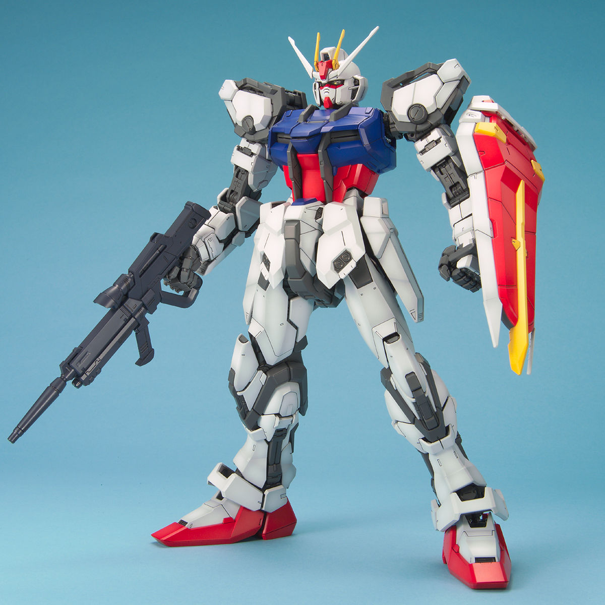 PG 1/60 GAT-X105 STRIKE GUNDAM - Nº 09 - Imagen 2