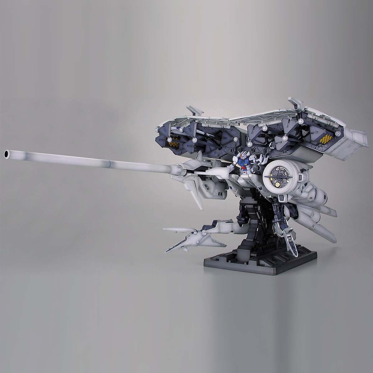 HGUC 1/144 RX-78GP03 DENDROBIUM - Nº 028 - Imagen 3