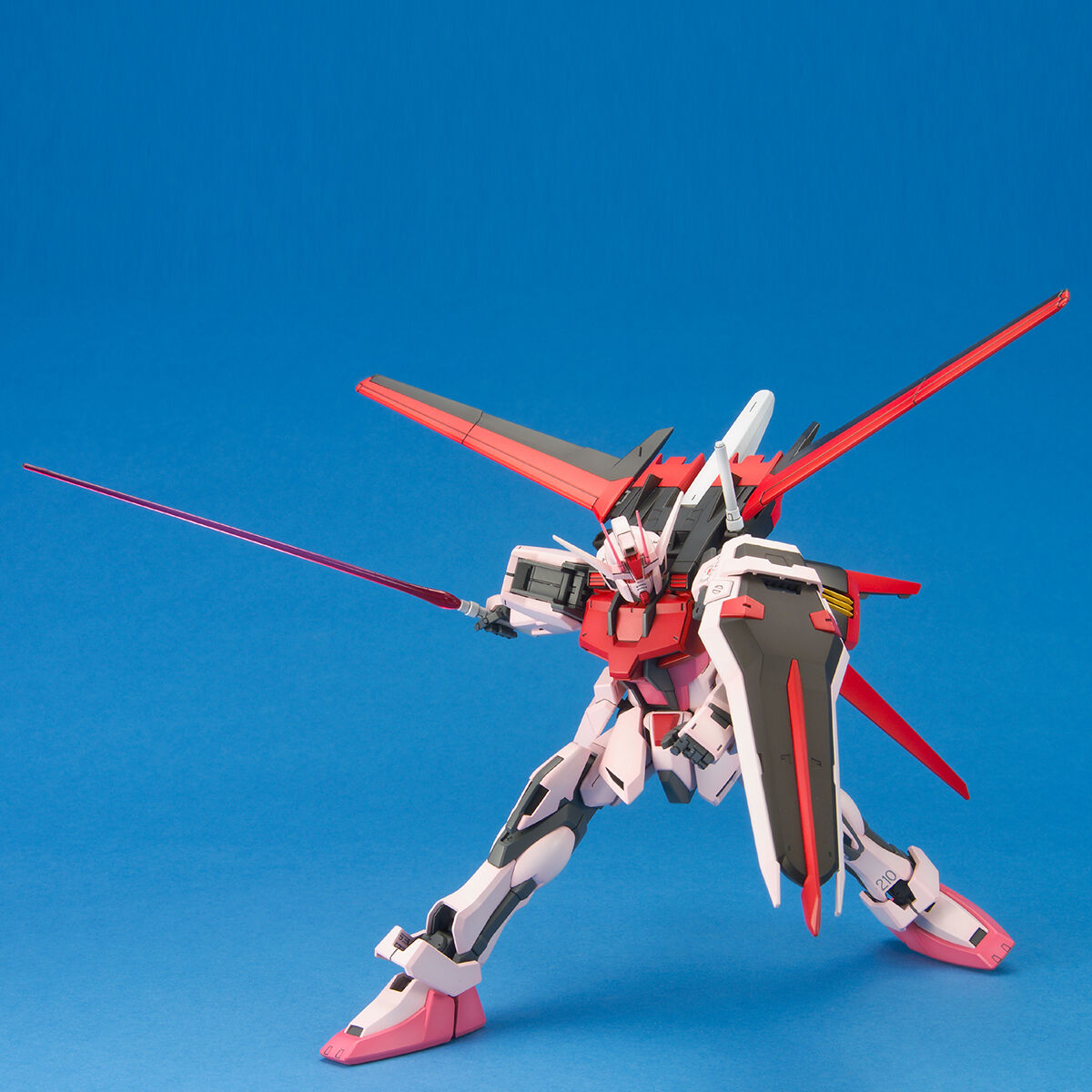 MG 1/100 MBF-02 STRIKE ROUGE - Nº 074 - Imagen 3