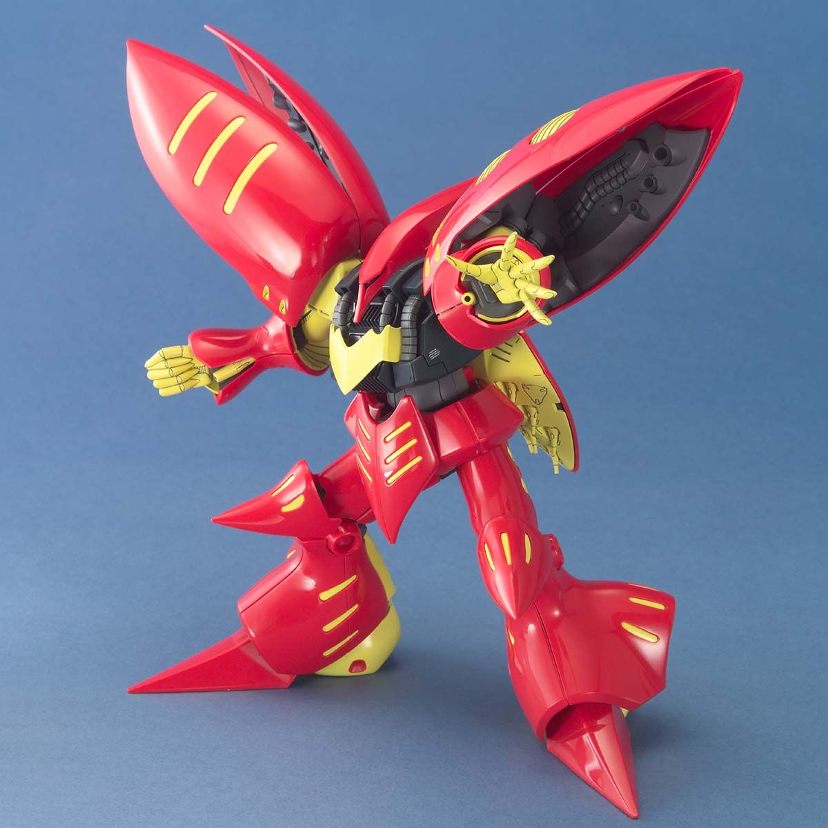 MG 1/100 AMX-004-3 QUBELEY MK-II - Nº 068 - Imagen 3
