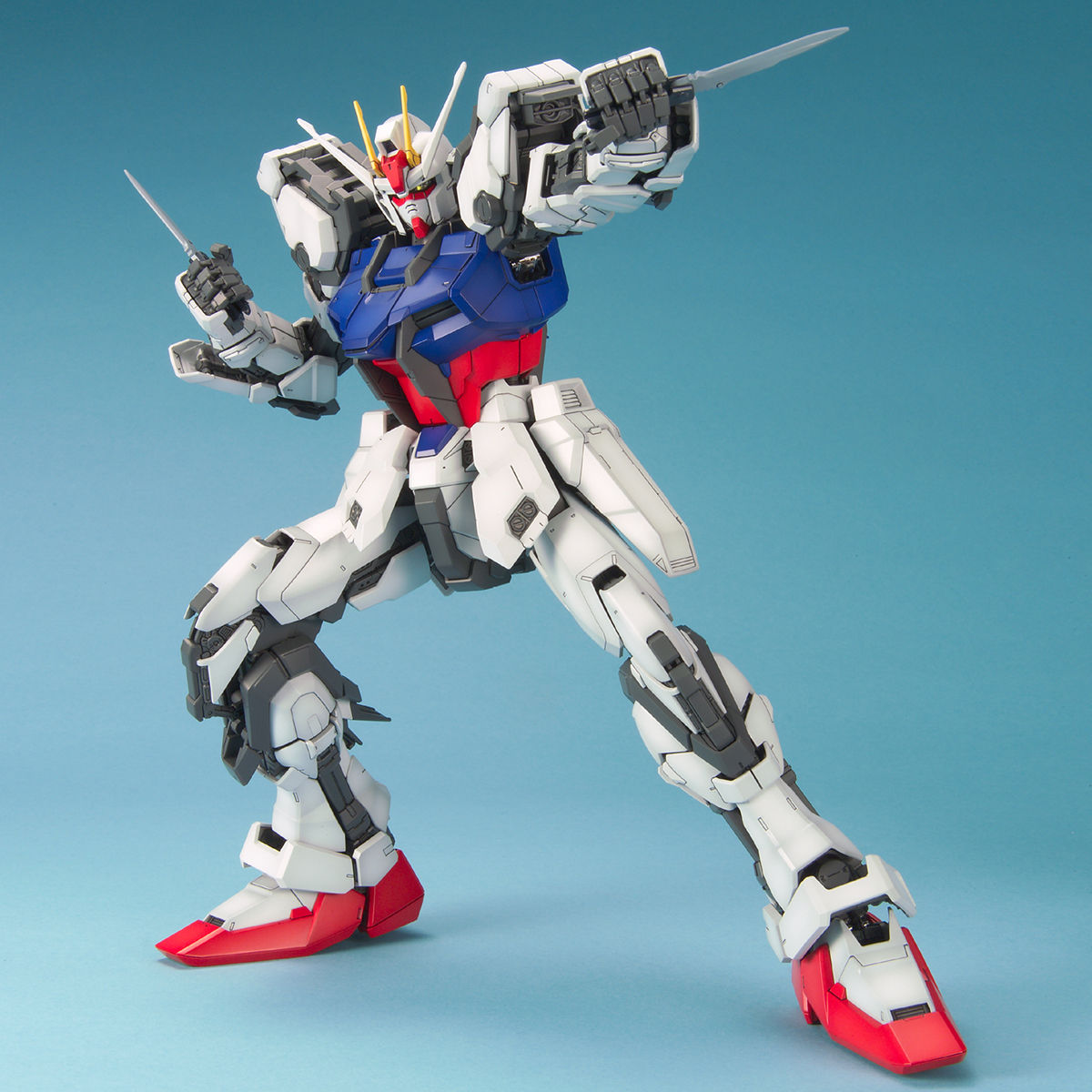 PG 1/60 GAT-X105 STRIKE GUNDAM - Nº 09 - Imagen 9