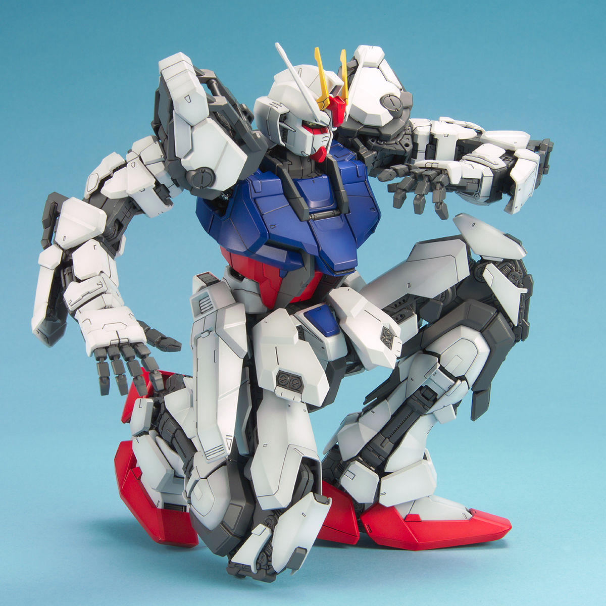 PG 1/60 GAT-X105 STRIKE GUNDAM - Nº 09 - Imagen 10