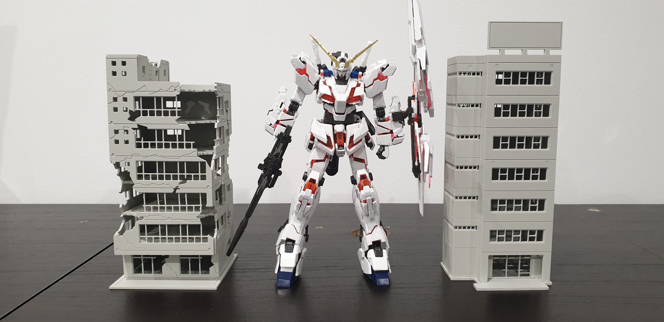 EDIFICIO EN RUINAS PARA GUNDAM ESCALA 1/144 - Imagen 4