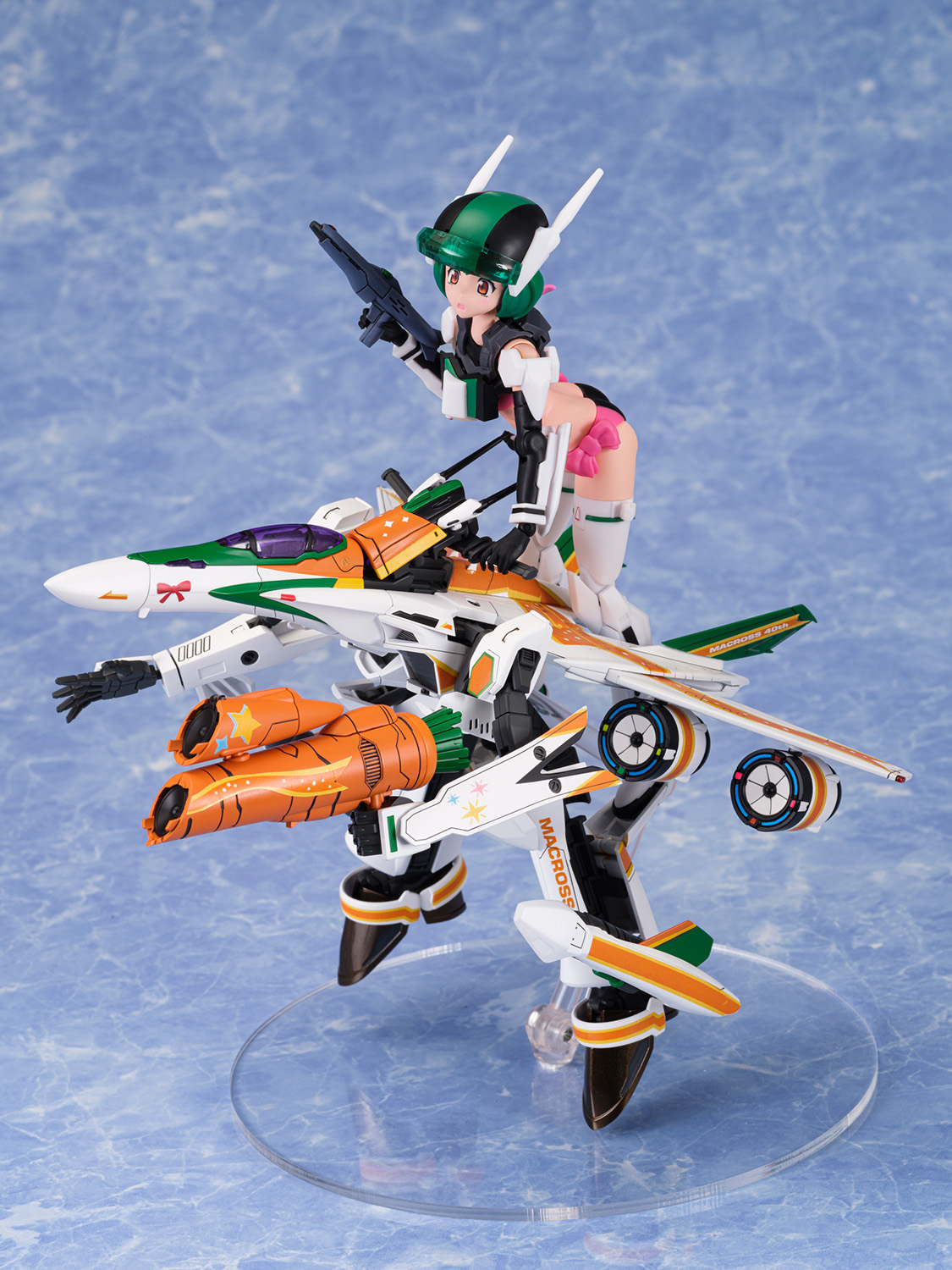 AOSHIMA VF-25F MESSIAH RANKA LEE MACROSS 40TH ANNIVERSARY - Imagen 5