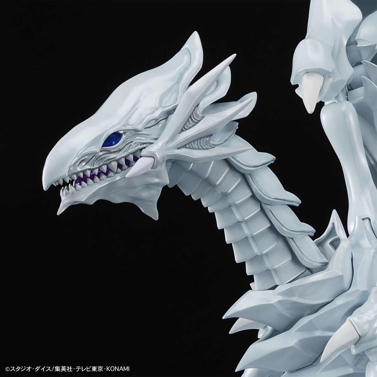 BLUE EYES WHITE DRAGON FIGURE RISE AMPLIFIED - Imagen 6