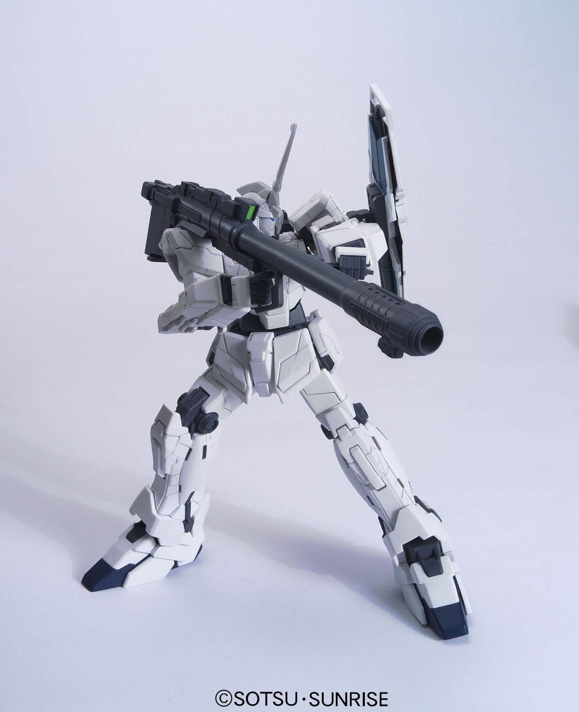 HGUC 1/144 RX-0 UNICORN GUNDAM (UNICORN MODE) - Nº 101 - Imagen 2