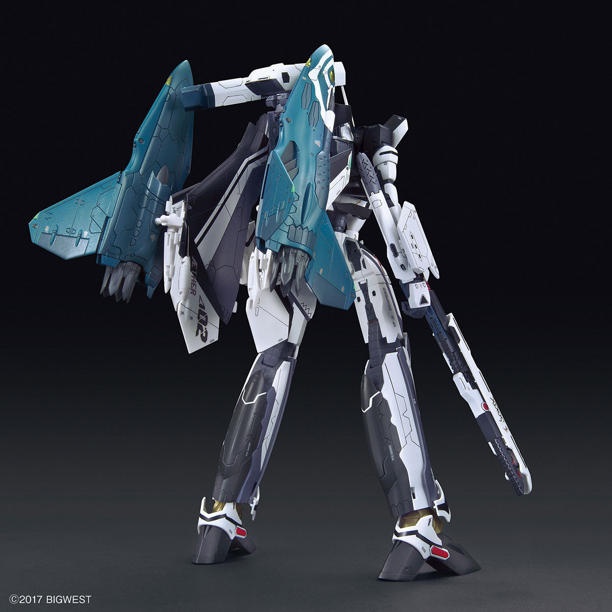 MACROSS DELTA 1/72 VF-31F SIEGFRIED + LILDRAKEN (HAYATO IMMELMANN USE) - Imagen 3