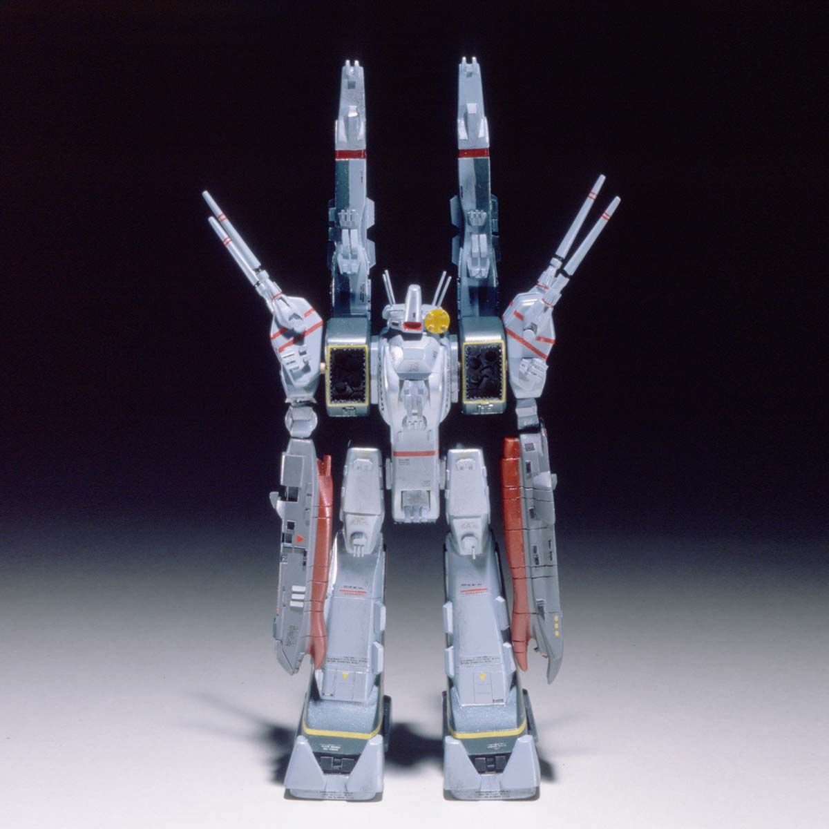 MACROSS 1/8000 STORM ATTACKER-CONSTRUCTION - Imagen 2