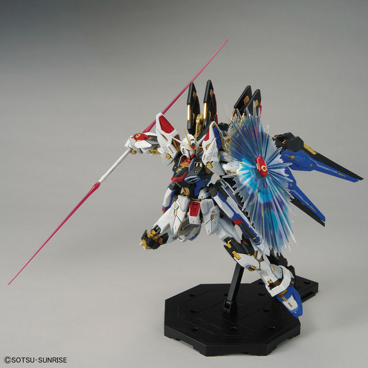 MGEX 1/100 STRIKE FREEDOM GUNDAM - Imagen 8
