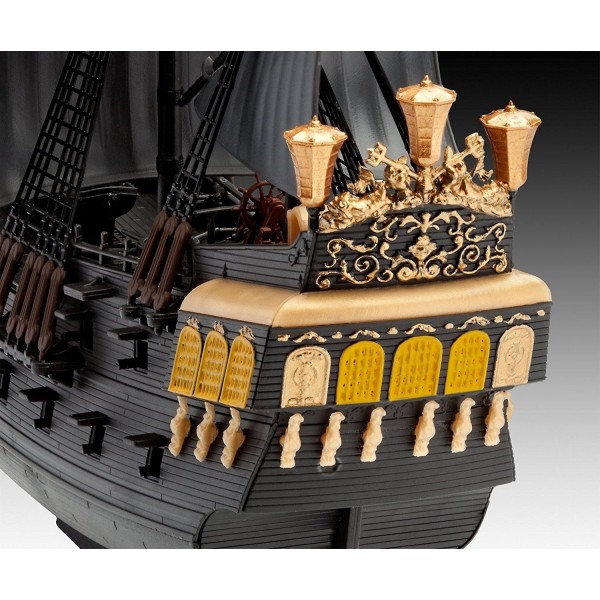 1/150 PIRATAS DEL CARIBE LA PERLA NEGRA - Imagen 5
