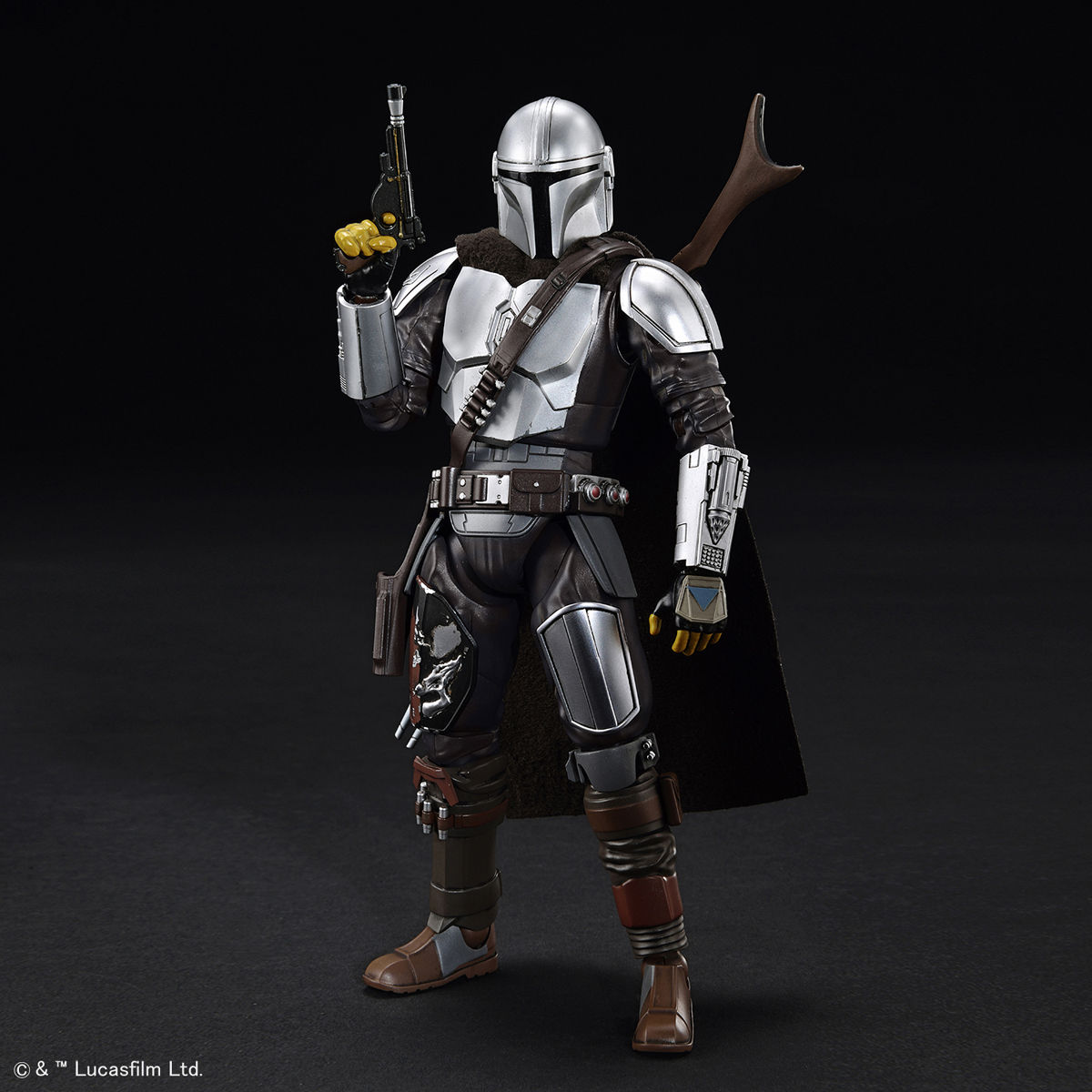 STAR WARS 1/12 THE MANDARLORIAN (BERKAR ARMOR) SILVER COIATING VER MODEL KIT - Imagen 2