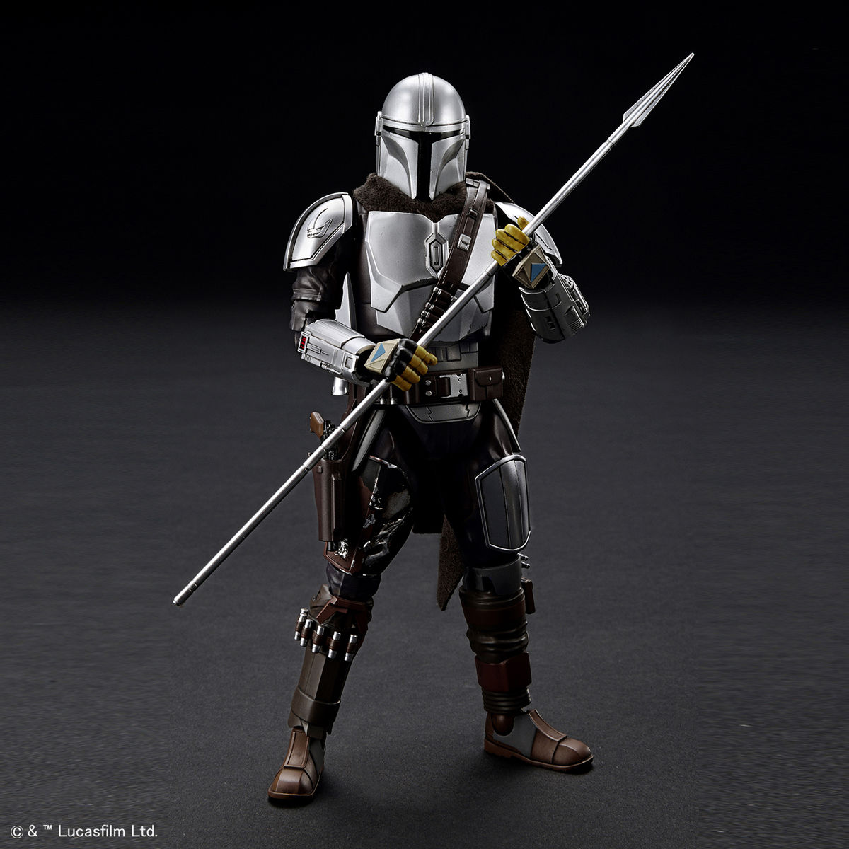 STAR WARS 1/12 THE MANDARLORIAN (BERKAR ARMOR) SILVER COIATING VER MODEL KIT - Imagen 9