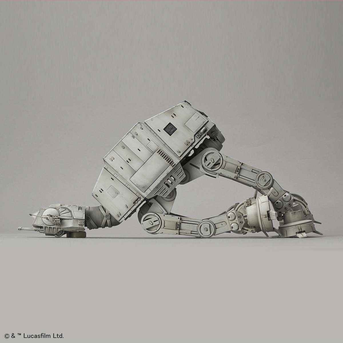 STAR WARS 1/144 AT-AT MODEL KIT - Imagen 4