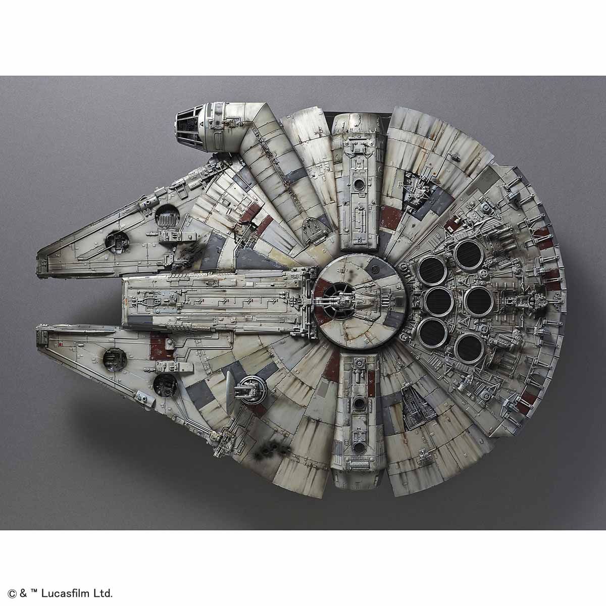 STAR WARS 1/72 PG MILLENNIUM FALCON MODEL KIT - Imagen 4