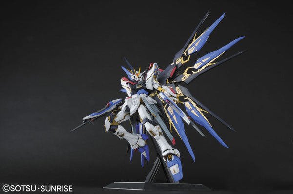 PG 1/60 ZGMF-X20A STRIKE FREEDOM GUNDAM - Nº 14 - Imagen 6