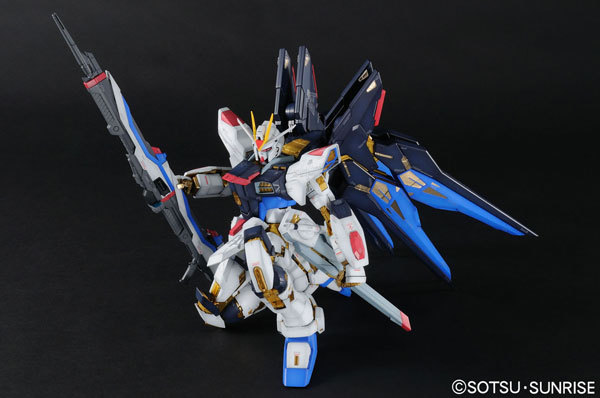 PG 1/60 ZGMF-X20A STRIKE FREEDOM GUNDAM - Nº 14 - Imagen 7