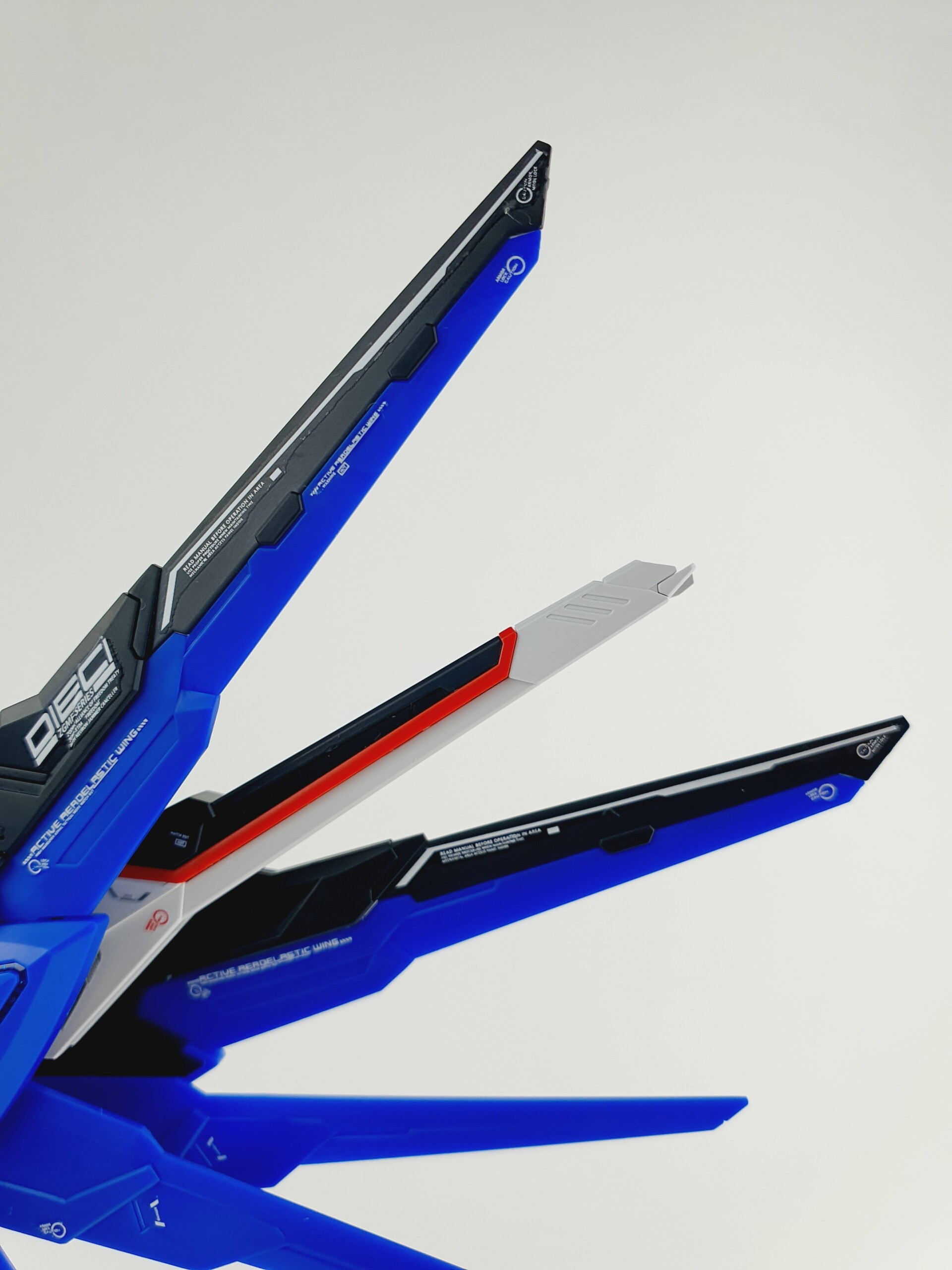 DELPI DECAL WATER DECAL PARA MGSD FREEDOM GUNDAM - Imagen 5
