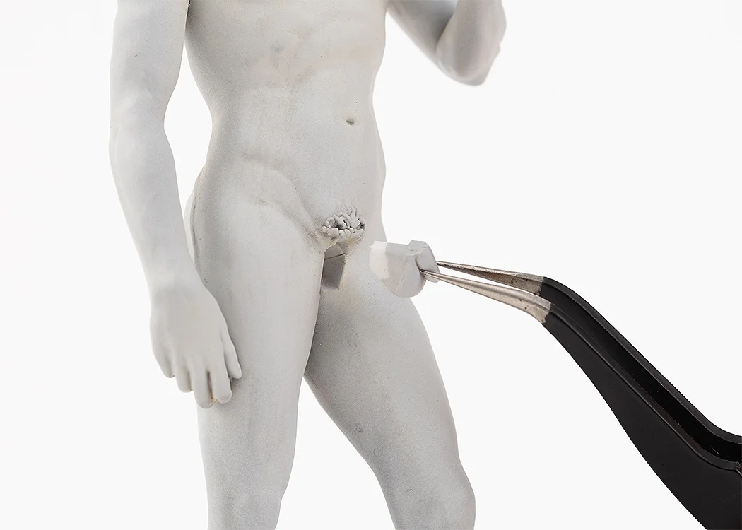 MICHELANGELO'S DAVID PLASTIC MODEL - Imagen 3