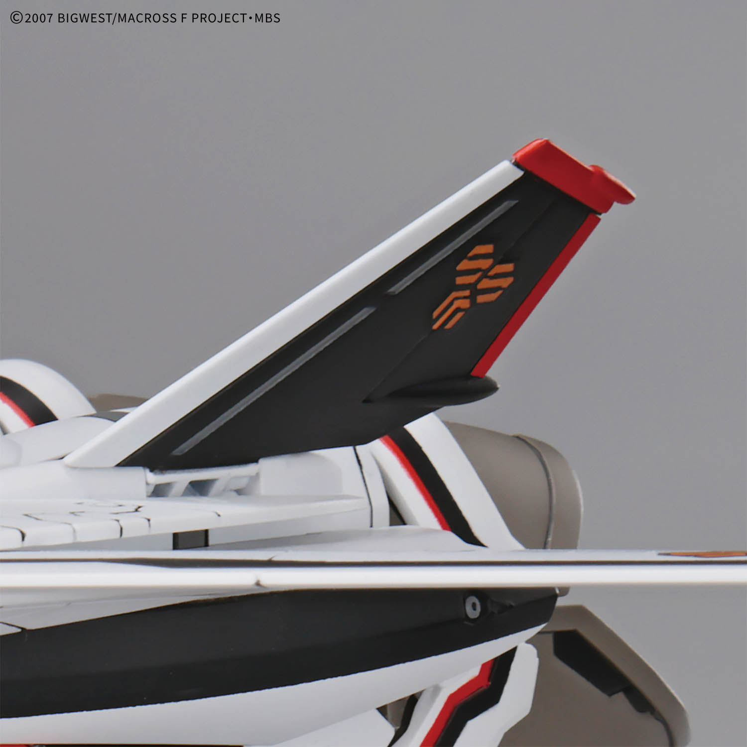 HG 1/100 MACROSS VF-25F MESSIAH VALKYRIE (ALTO SAOTOME) DELUXE SET - Imagen 11